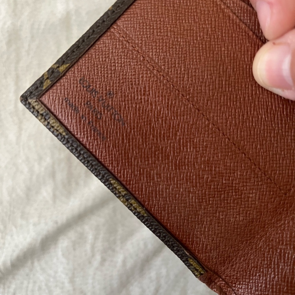 Louis Vuitton compact wallet - Picture 3 of 6